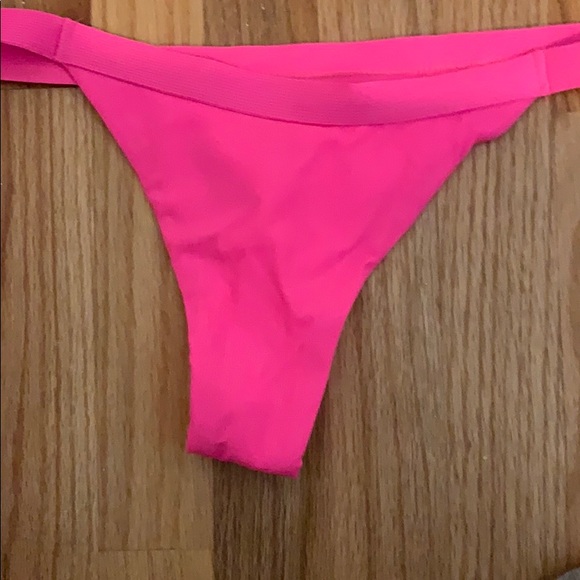 Pink bikini set - Picture 3 of 6